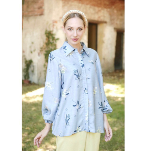 Wearing Klamby WK Daphne Shirt