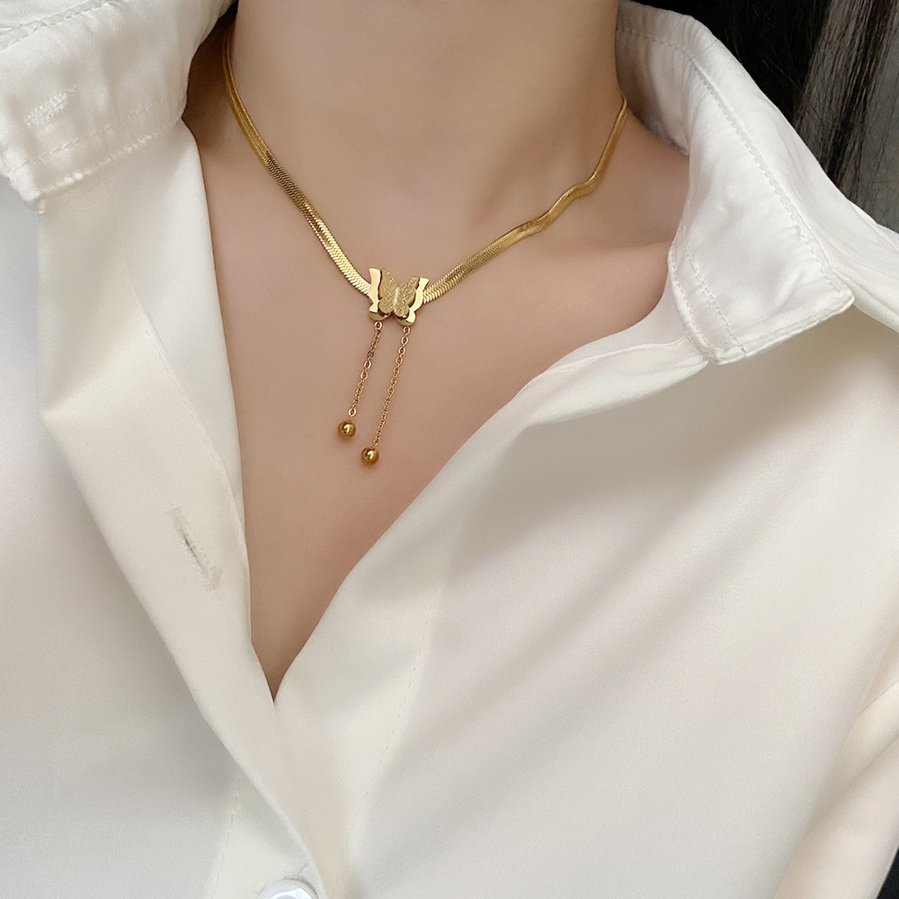 Kalung Titanium - Anti Karat / Model Terbaru / Kalung Anak Gepeng Emas Liontin Kupu  Kupu