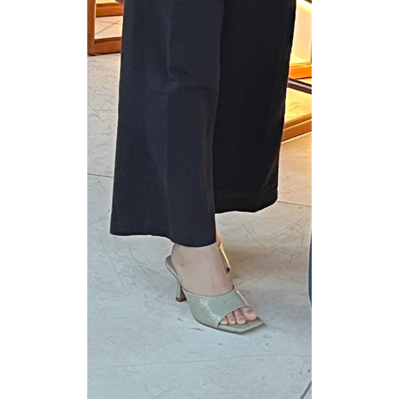 preloved zara sandal heel