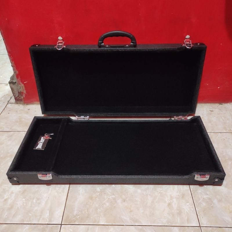 Hardcase Efek Gitar Line 6 HD500 / HD500X