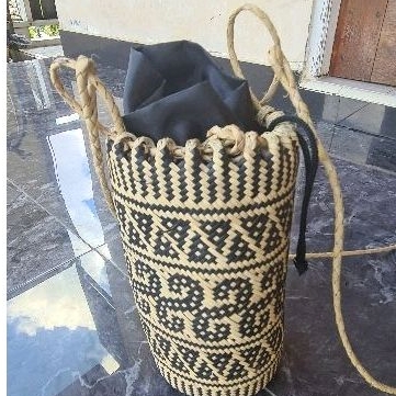 Tas Anjat Dayak kalimantan slempang Rotan premium original