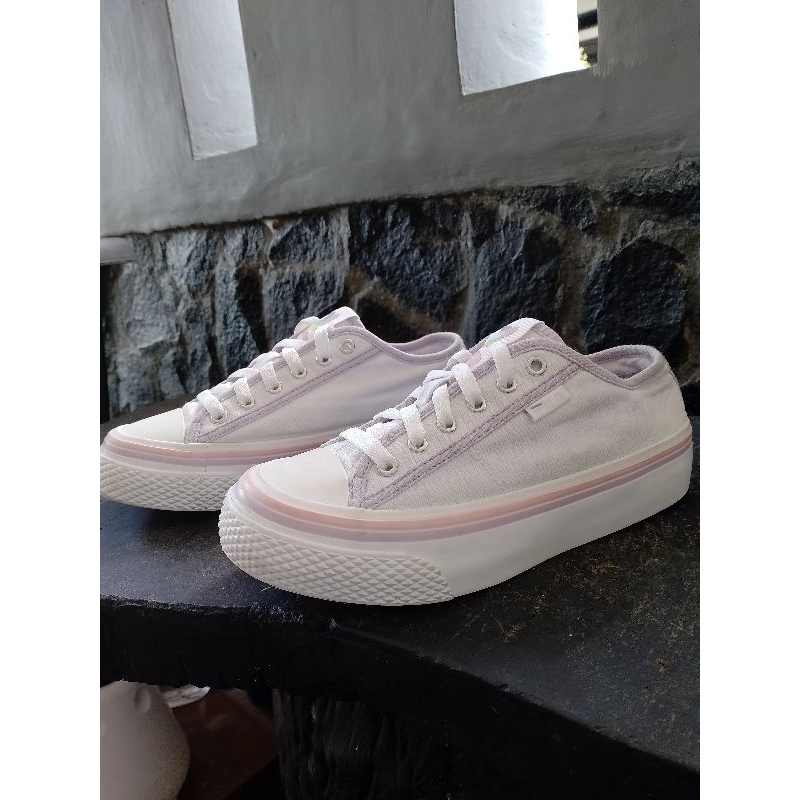 SEPATU FILA ANAK PEREMPUAN