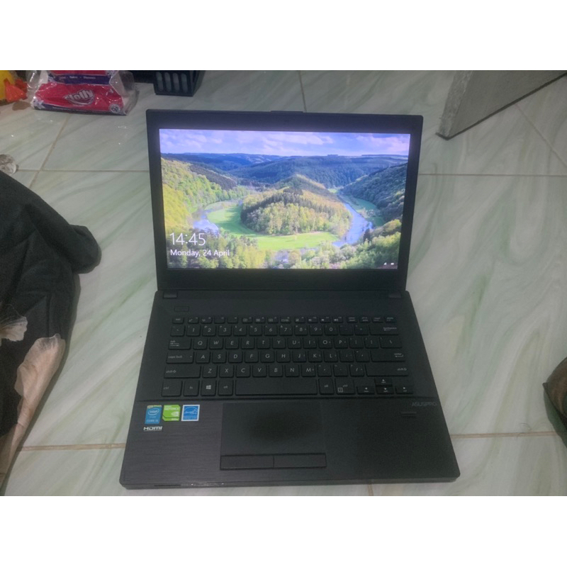 Laptop ASUS i5 Nvidia Geforce 820