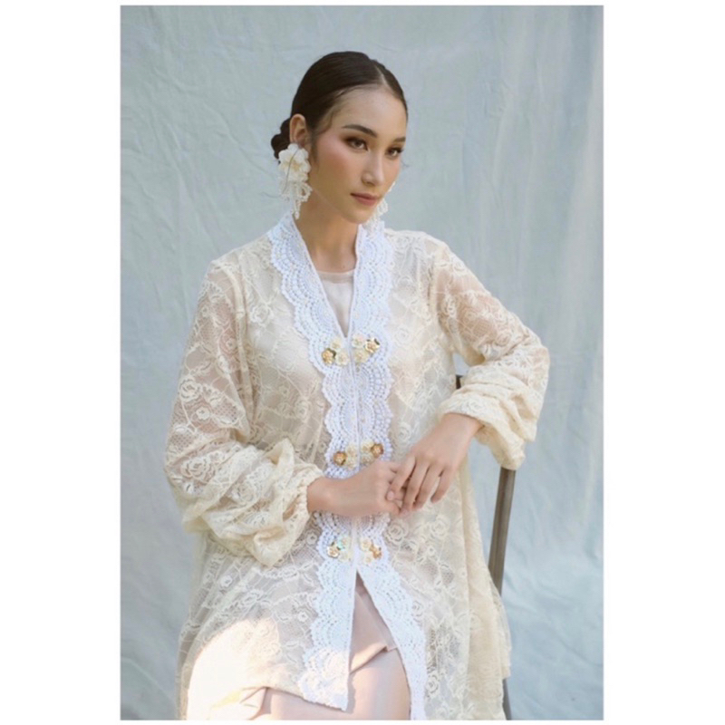 RUNA outer by JALEELA