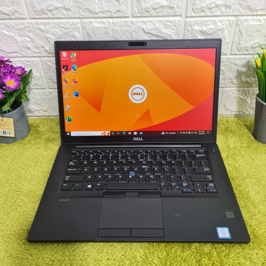 Dell Latitude 7480 CORE i7 Gen 7 RAM 8 SSD 256 SLIM - Hitam, 8 gb