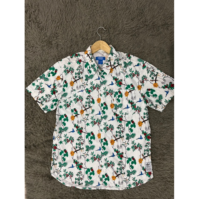 Kemeja Adidas Hawaian