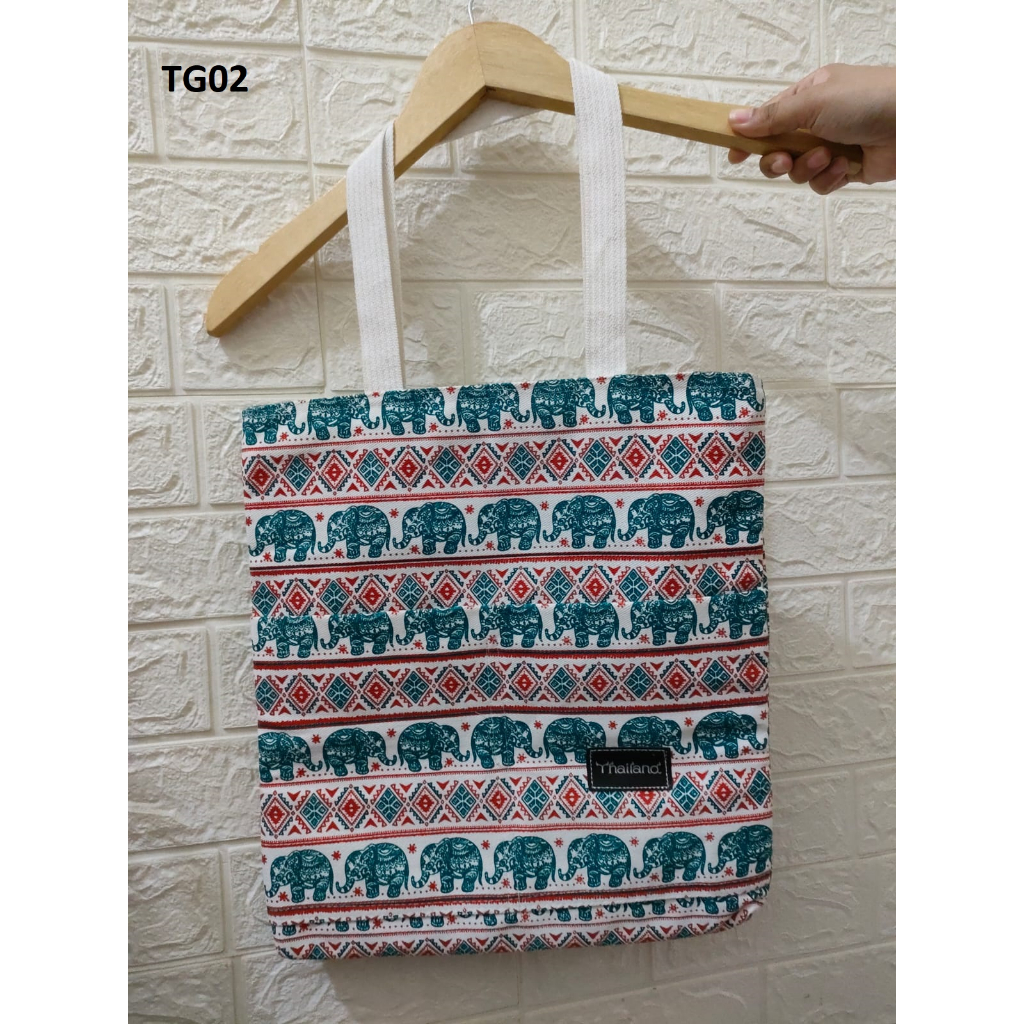 TOTE ZIPER BKK MOTIF GAJAH