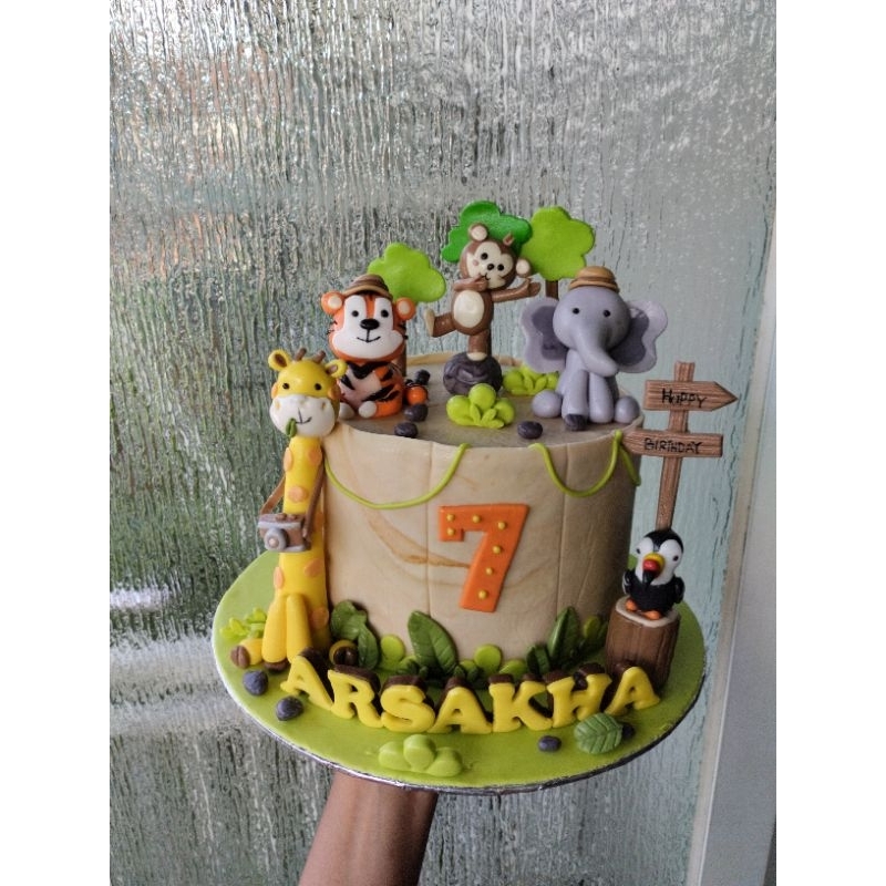 

Kue ulang tahun / cake animal/zoo safari