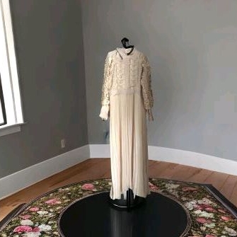 DRESS NUDE PERFECT DETAIL BY GOLD CHERIES