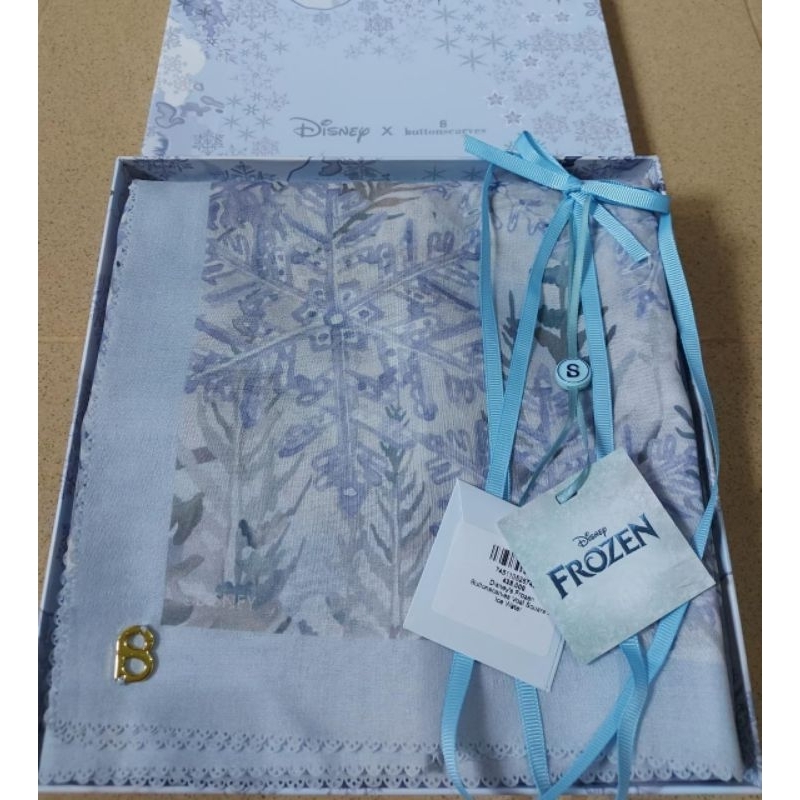 buttonscarves frozen - ice water ( pl )