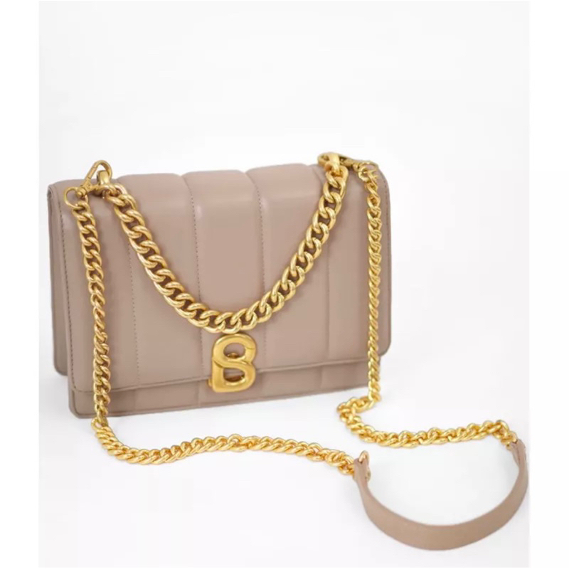 nora bag buttonscarves tan preloved