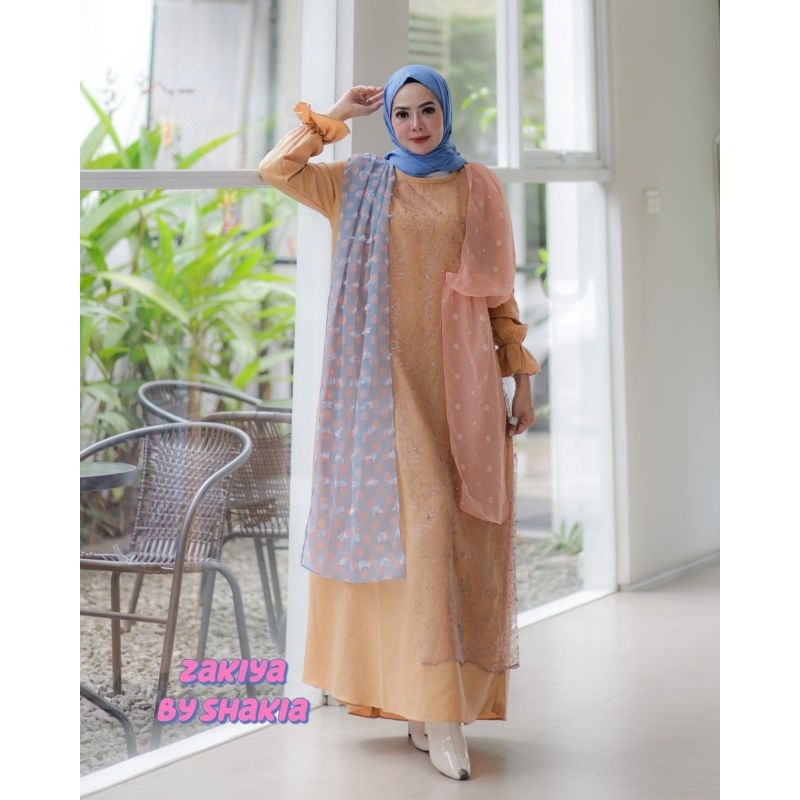 ZAKIYA DRESS