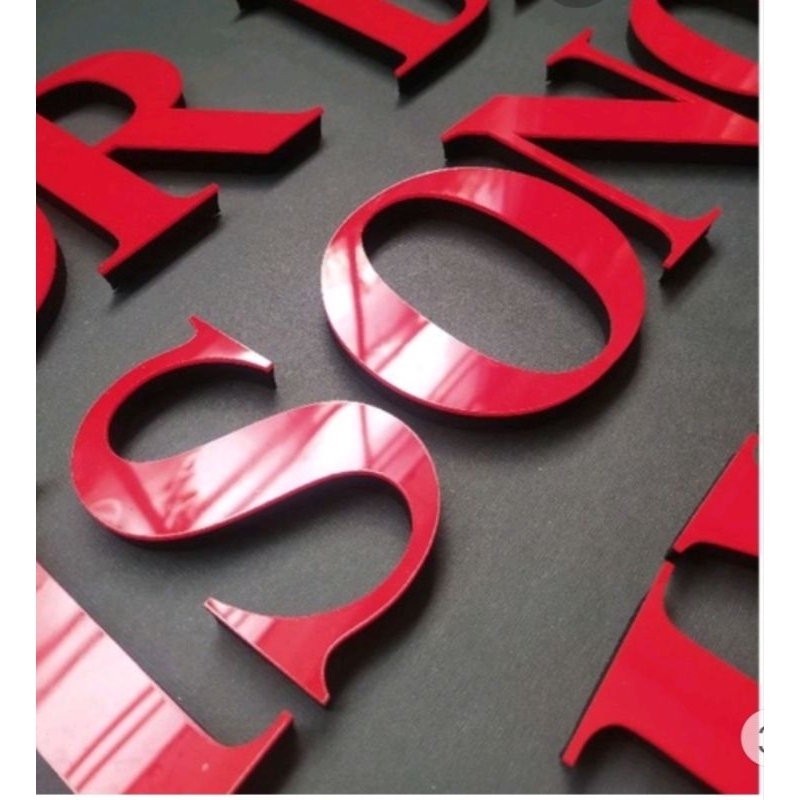 Huruf timbul akrilik/ custom warna/ akrilik 2mm custom/ spon rey