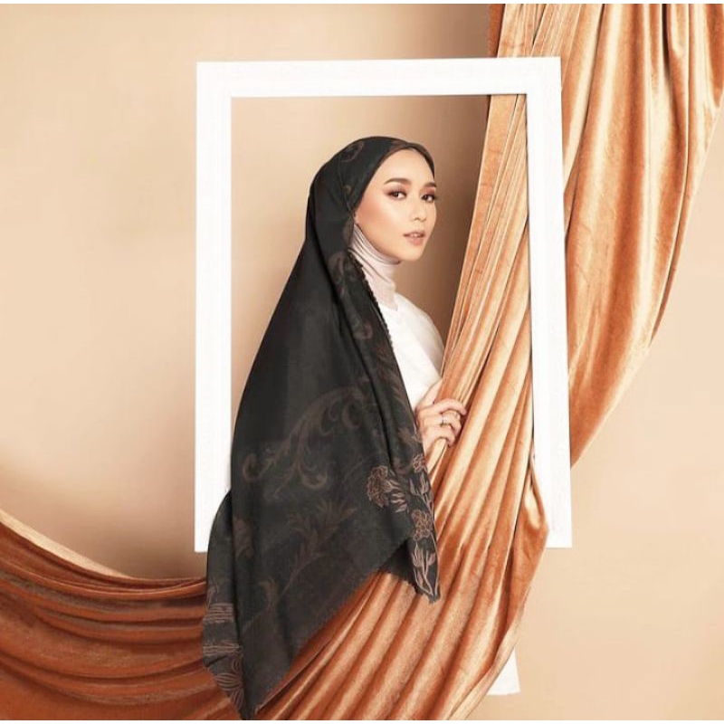 OBRAL TERLARIS SHALKAA HITAM / KERUDUNG SEGI EMPAT / JILBAB INSTAN / HIJAB TERBARU TERMURAH KEKINIAN