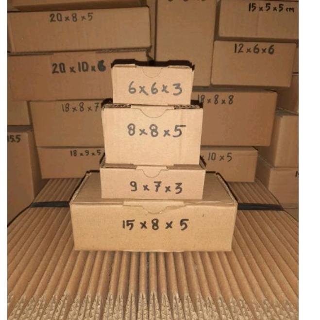 

kardus 6x6x3 cm die cut polos