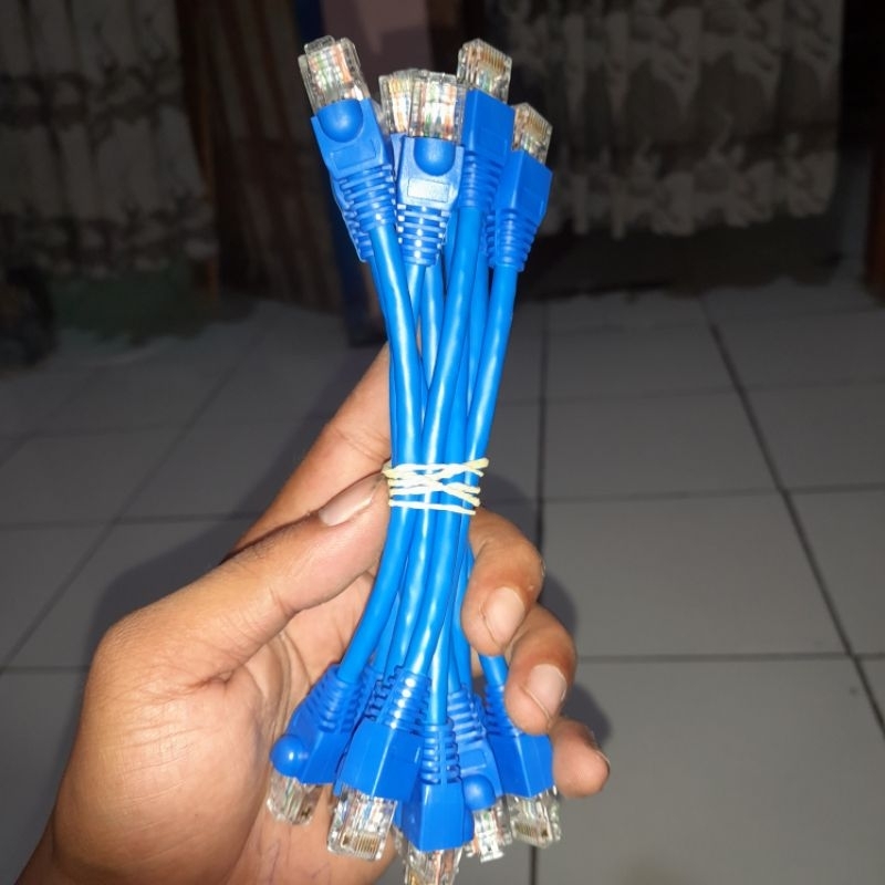 KABEL LAN SERVER CUSTOM BY RAV SOLUTION 30 CM COMMSCOPE CAT 6