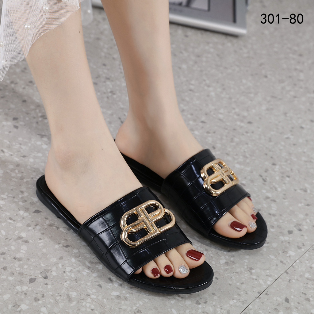 B 301-80 Sandal