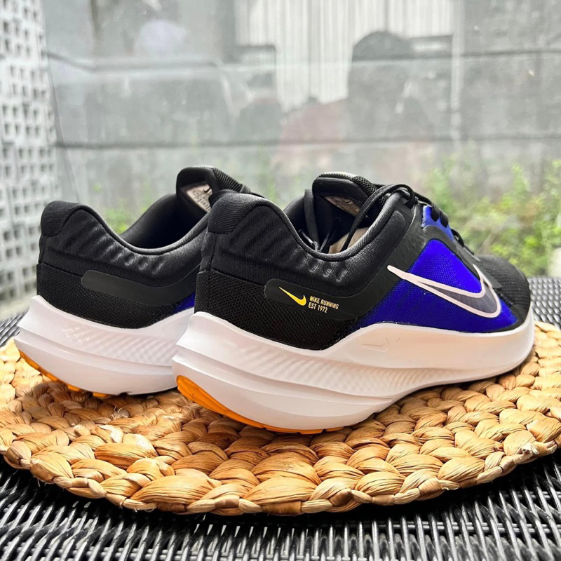 Sepatu Nike