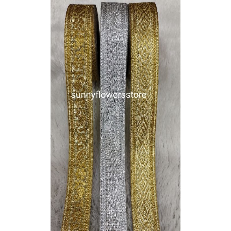 pita India bordir gold silver lebar 2, 5 cm isi 17 yard