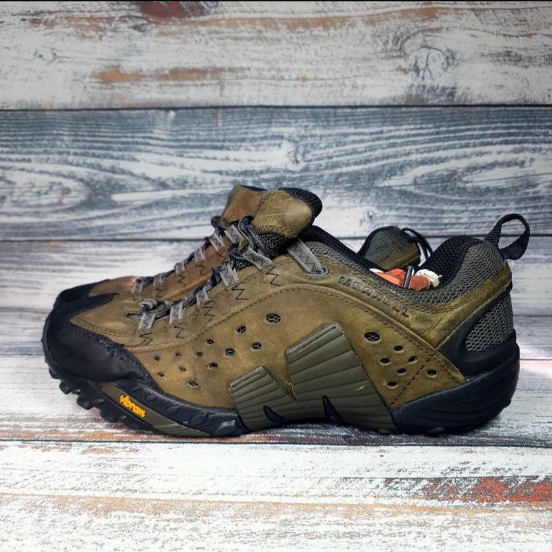 SEPATU SECOND OUTDOOR MERREL