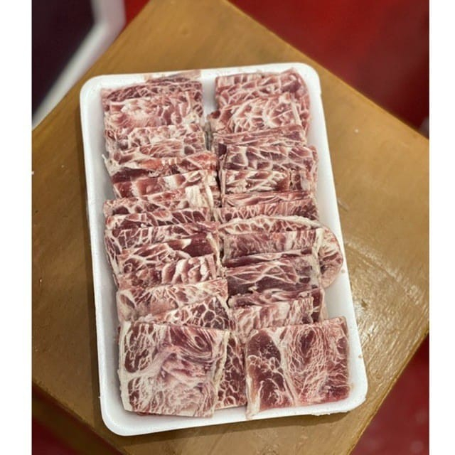 

Daging Sapi Yakiniku Cut Wagyu Meltique MB 3-4 250gr