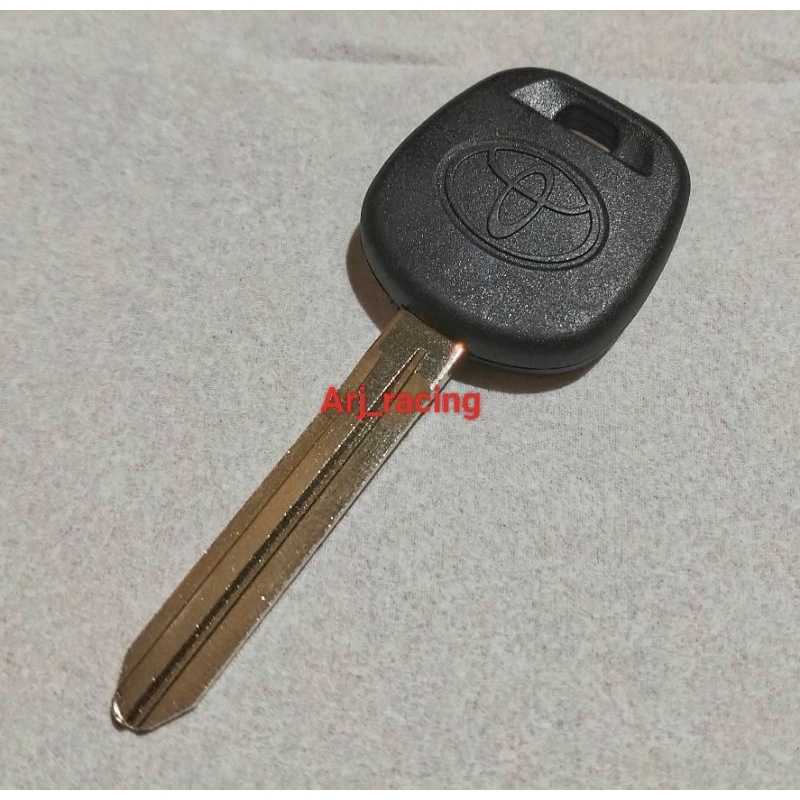 Duplikat kunci toyota Avanza, Innova, LGX , Hilux, Rush, Vios, Yaris, Altis, Wish.ori