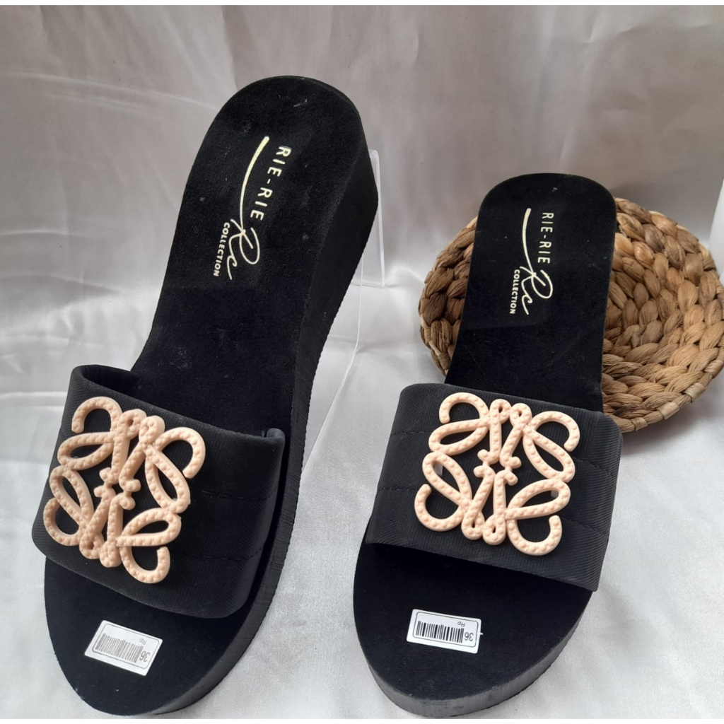 NEW SANDAL WEDGES WANITA SLOP TERBARU 2023