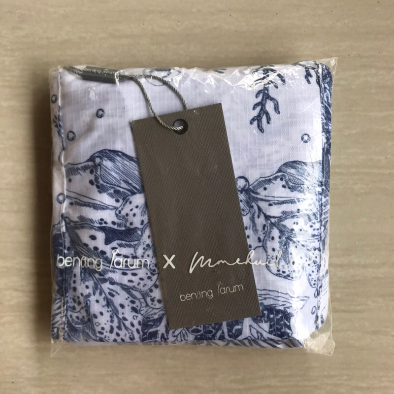 El Mar Minorca Foldable Bag Buttonscarves Benang Jarum