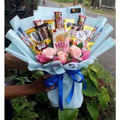

Bucket snack / bucket random / bucket jajan / bucket ultah / bucket wisuda
