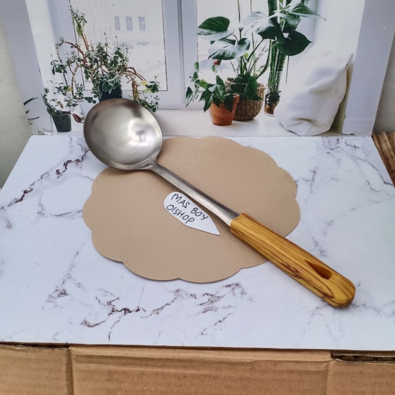 irus Stainless Tebal Motif Sendok Sayur Kuah Stainless / Panjang 36 cm