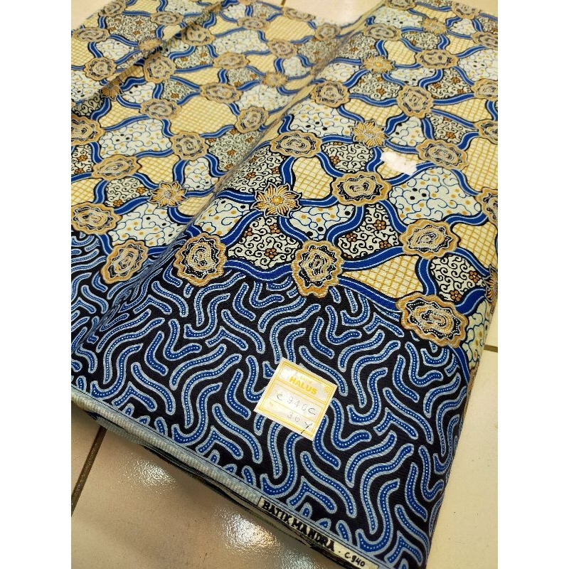 Kain Batik Mandra (C.940). Bahan Batik Katun By MANDRA 1/2meter = 50 cm = 0,5 m