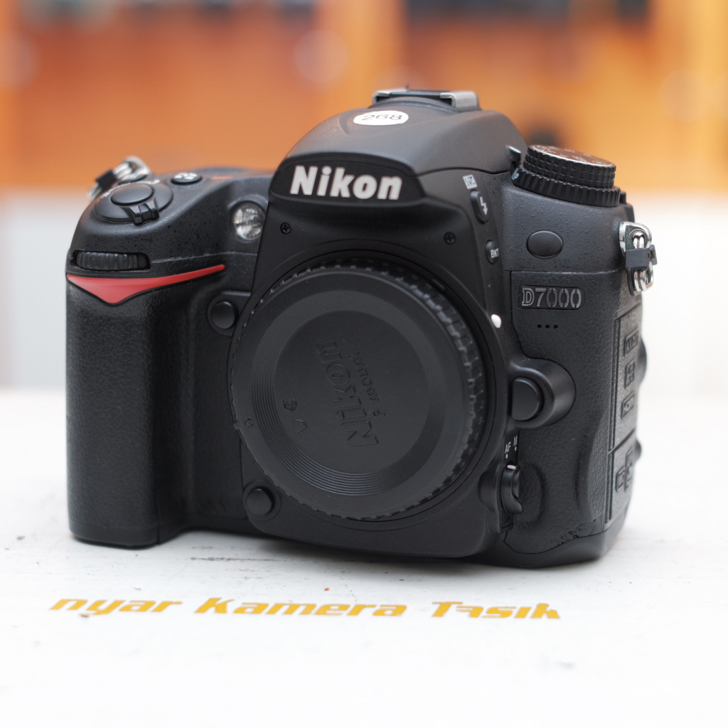 NIKON D7000 BO MULUS BEKAS LIKENEW MURAH