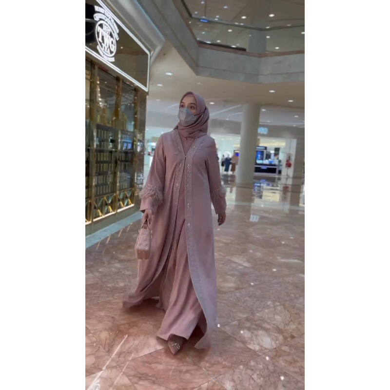 ABAYA OSTRICK ORI MADEIRA JASTIP DI LLIA.ID