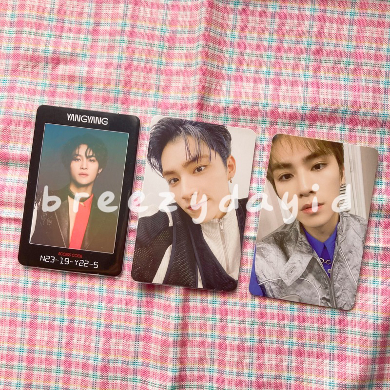 WayV Yangyang Xiaojun AC Access Card Resonance Pt.1 Future Past Universe PB