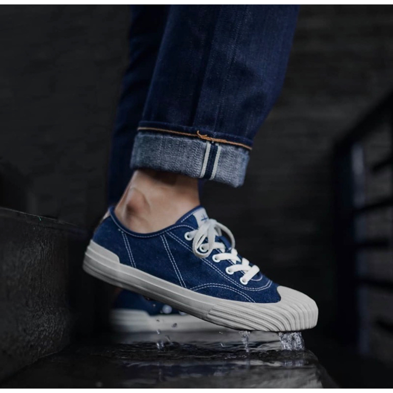 sage footwear type 3 BNIB