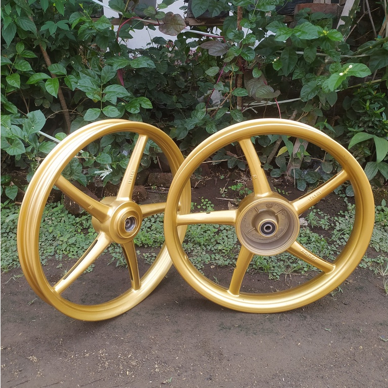 Velg racing copy RCB yamaha jupiter merk Rossi