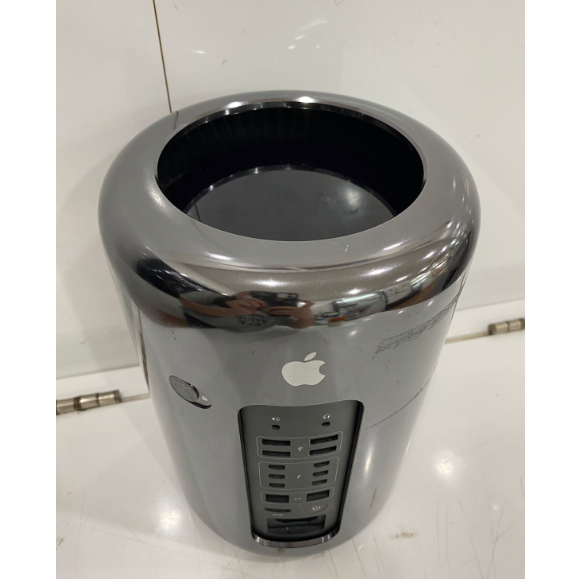 MAC PRO TABUNG BLACK LATE 2013 A1481 6-CORE INTEL XEON E5 3.5GHZ/ 16GB/ 256GB