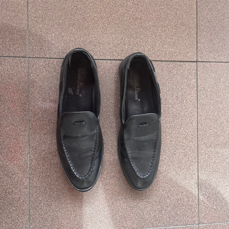 Loafer Slip on Preloved Pria - size 43
