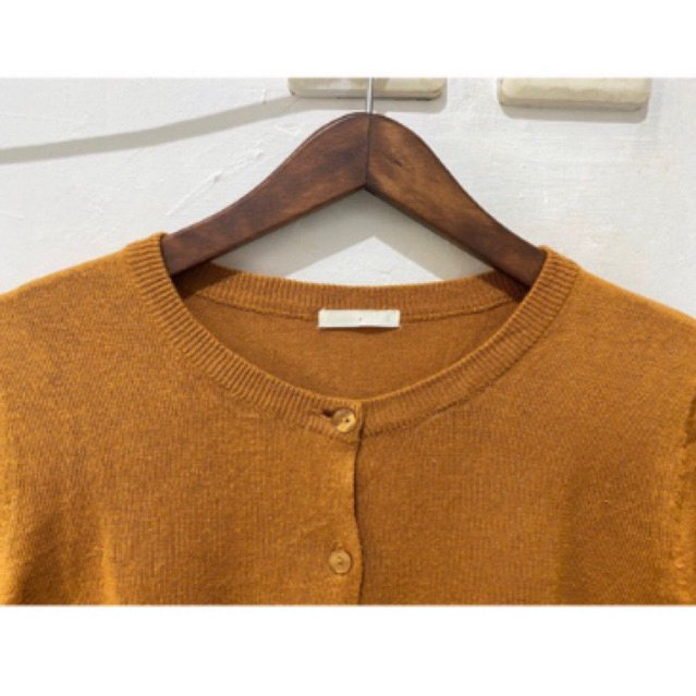 Cardigan Caramel by GU Uniqlo | Original