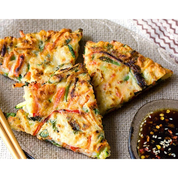 

Pajeon Korean Vegetable Pancake Flour Mix 200gr Tepung Adonan Bakwan Sayur Korea