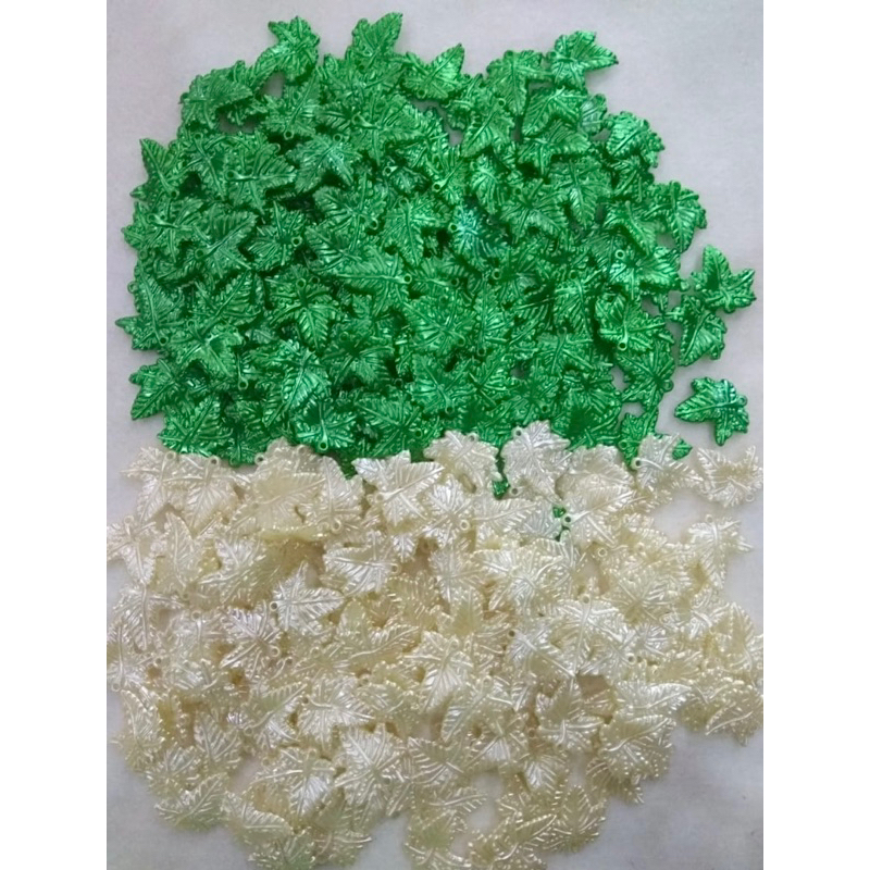 Manik / Mote Daun Mutiara