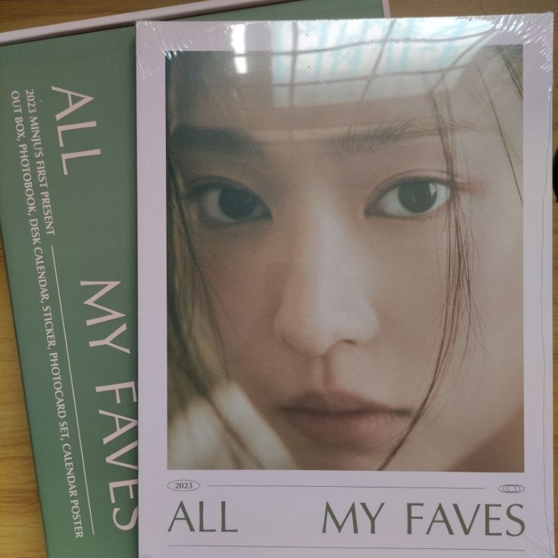 [SEALED RARE] KIM MINJU SEASON GREETINGS 2023 ALL MY FAVES FIRST PRESENT PHOTOBOOK ALBUM (PB NO PC P