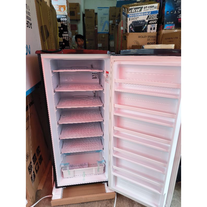freezer Aqua AQF 6 Rak untuk es batu