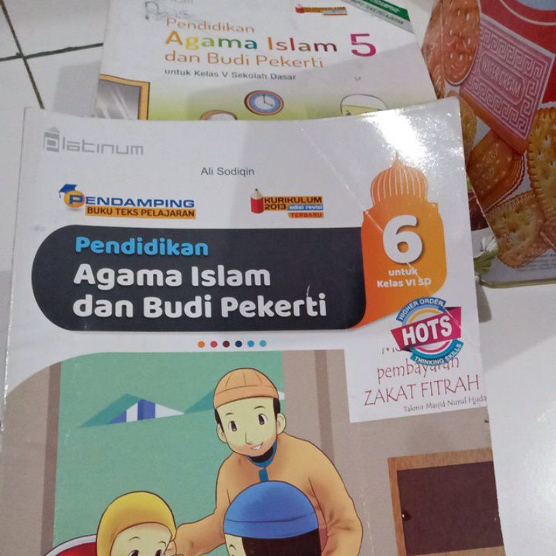 Buku paket PAI Pendidikan agama Islam kelas 1,2,4,5 dan 6 penerbit tiga serangkai, Quadra dan Global