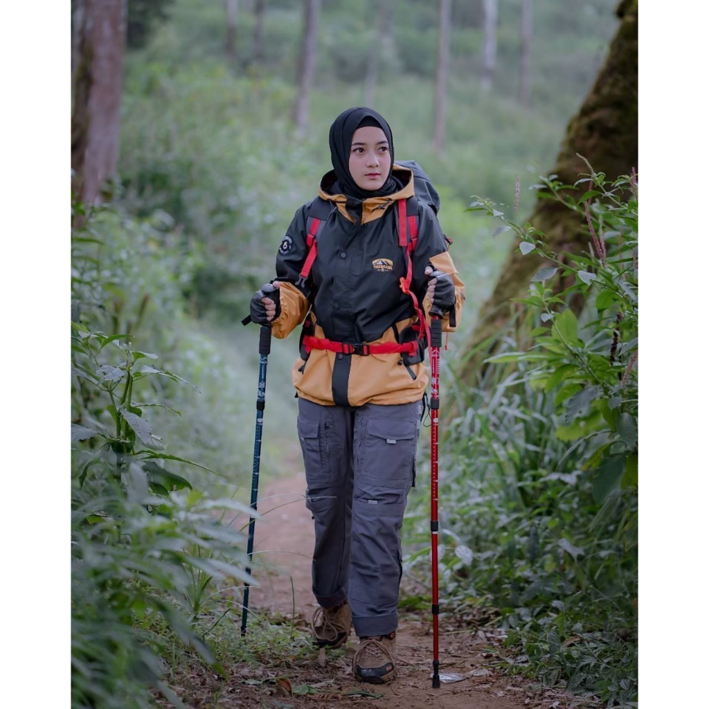 JAKET OUTDOOR PRIA-JAKET MOUNTAIN-JAKET MURAH-JAKET WANITA-JAKET ANTI AIR-JAKET TERLARIS-JAKET MOTOR-JAKET DISTRO