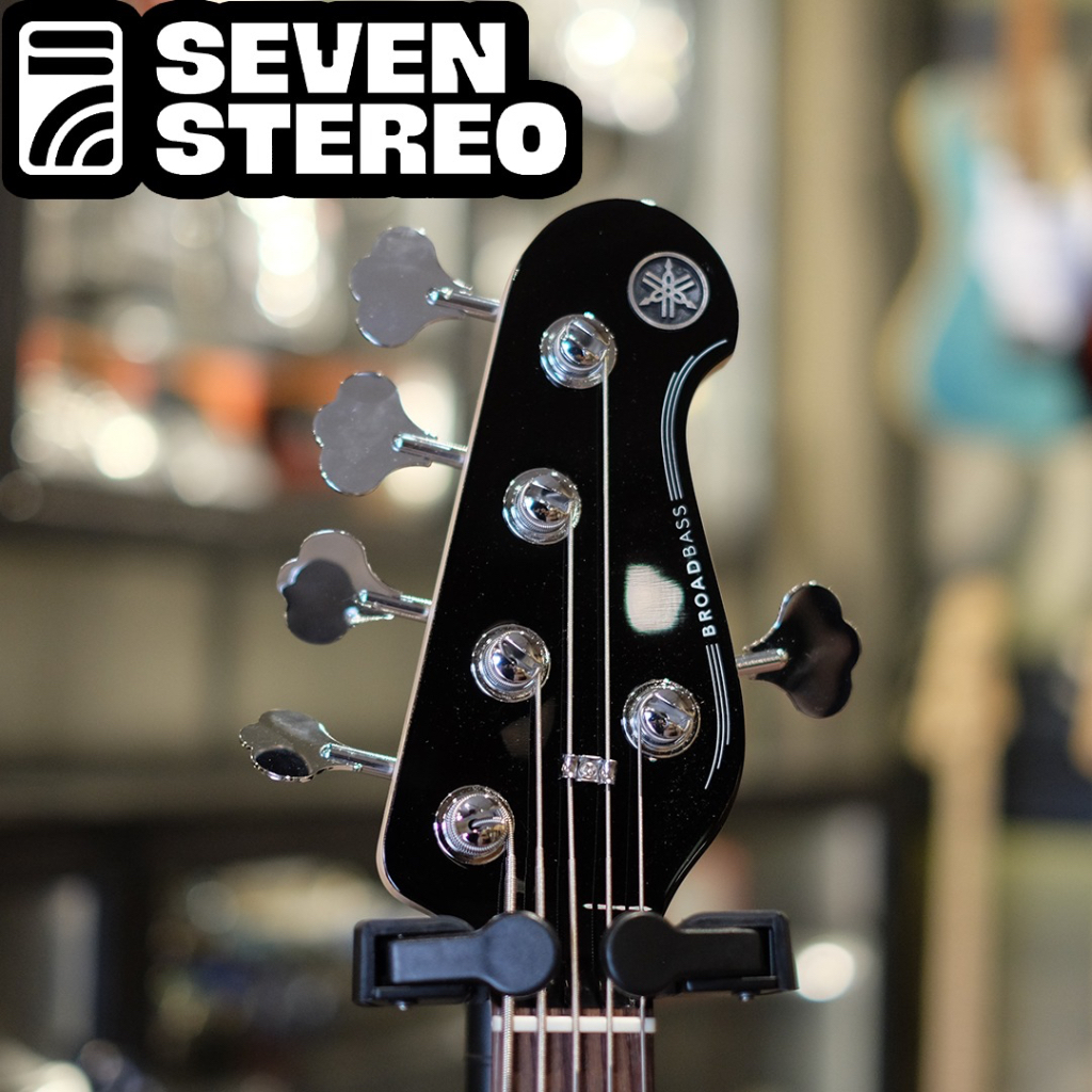 Yamaha BB435 BB Series 5 String Bass Guitar Black