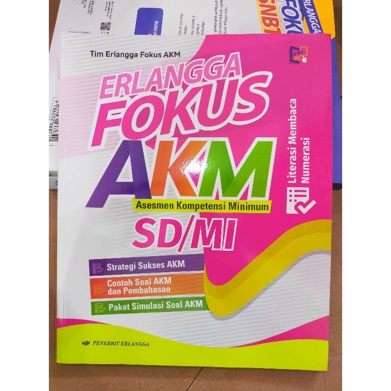 Buku Pelajaran : Erlangga Fokus AKM SD/MI | Tim Erlangga