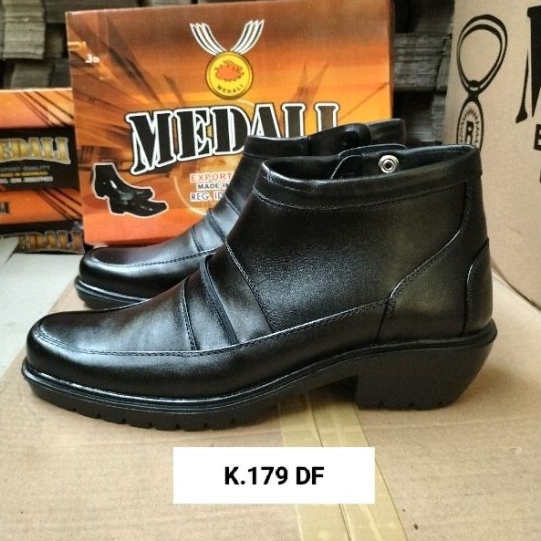 Sepatu kulit pria MEDALI PDH boots Polri TNI security guard PNS sepatu kerja formal tampil lebih keren