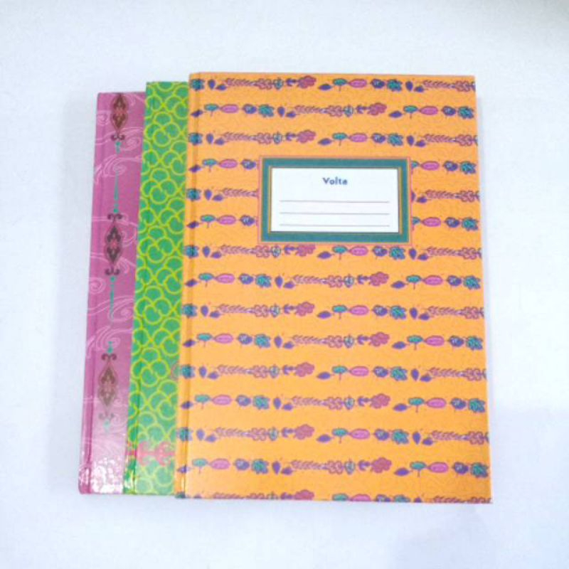 

Buku folio besar volta / Buku hardcover paperline folio volta