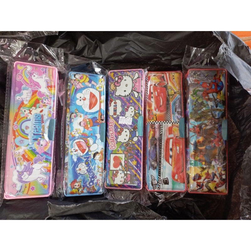 

(1pcs) kotak pensil magnet cc7807
